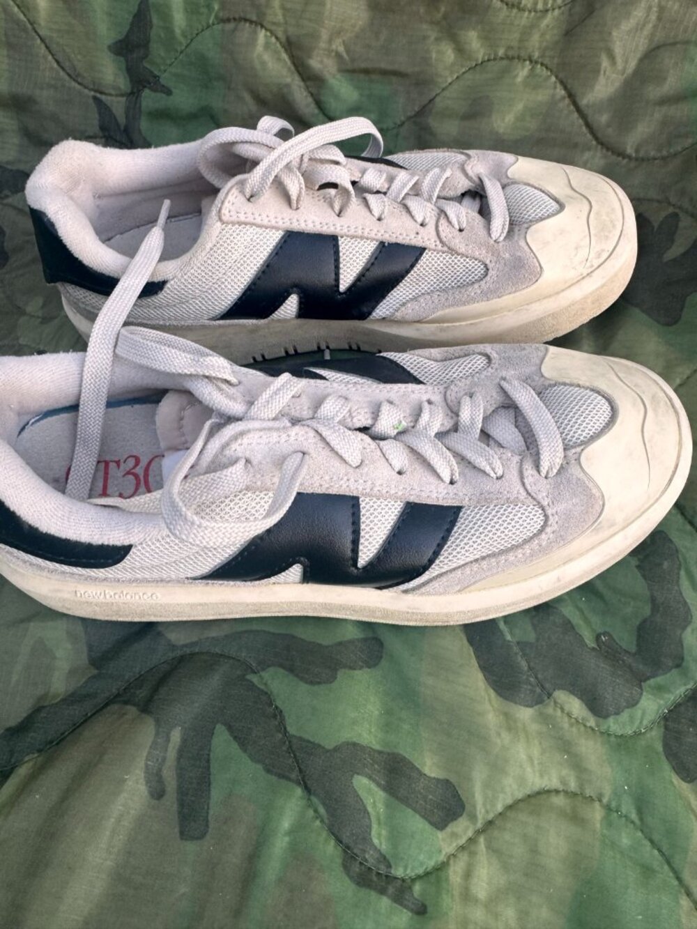 New Balance Leather Sneakers - White/Navy, Mens 7/Womens 8.5